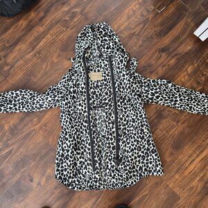 Burberry Women's light jacket